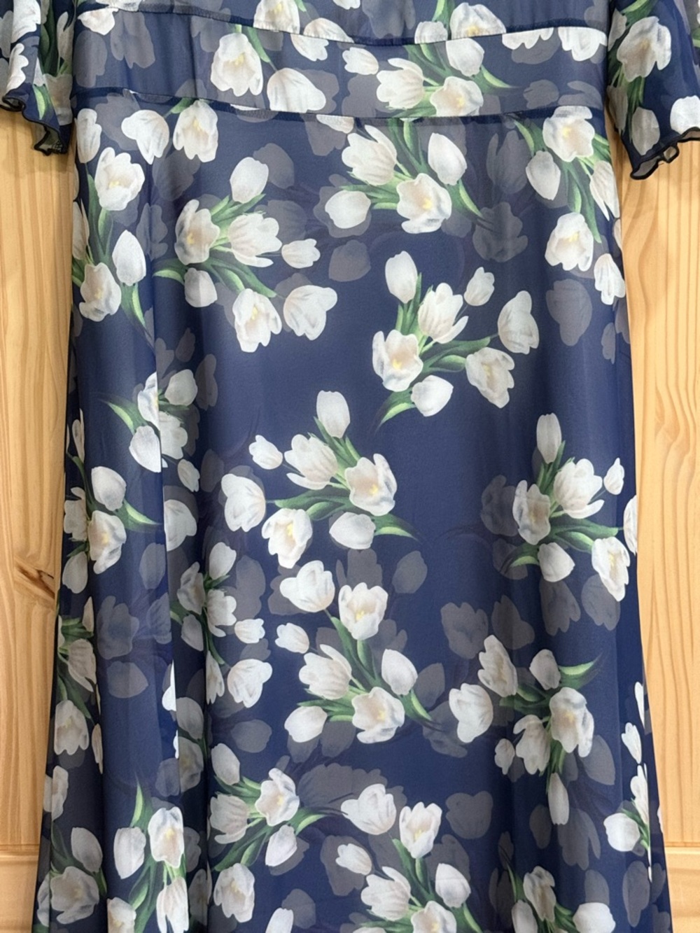 Navy Floral V-Neck Chiffon Dress - Picture 2 of 8
